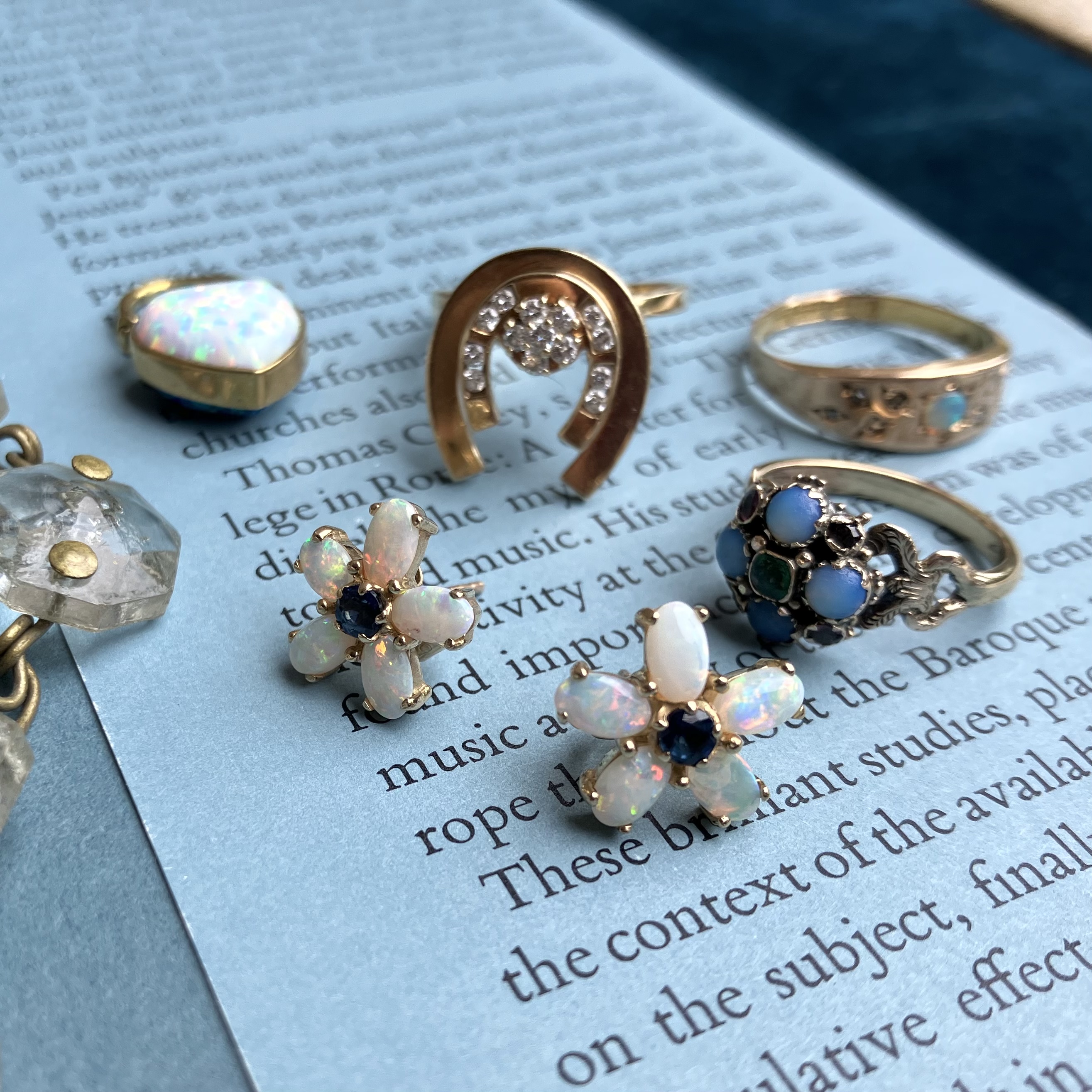 coming soon... Vintage Opal & Initial Collection | H.P.FRANCE公式
