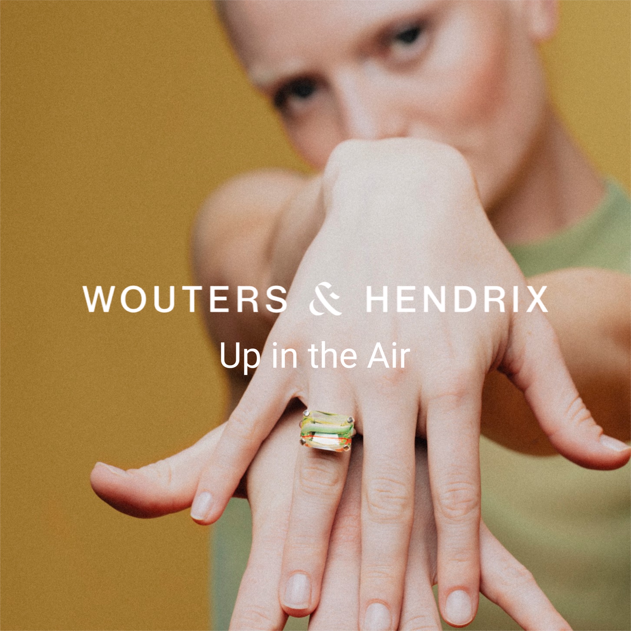 WOUTERS ＆ HENDRIX | Up in the Air | H.P.FRANCE公式サイト