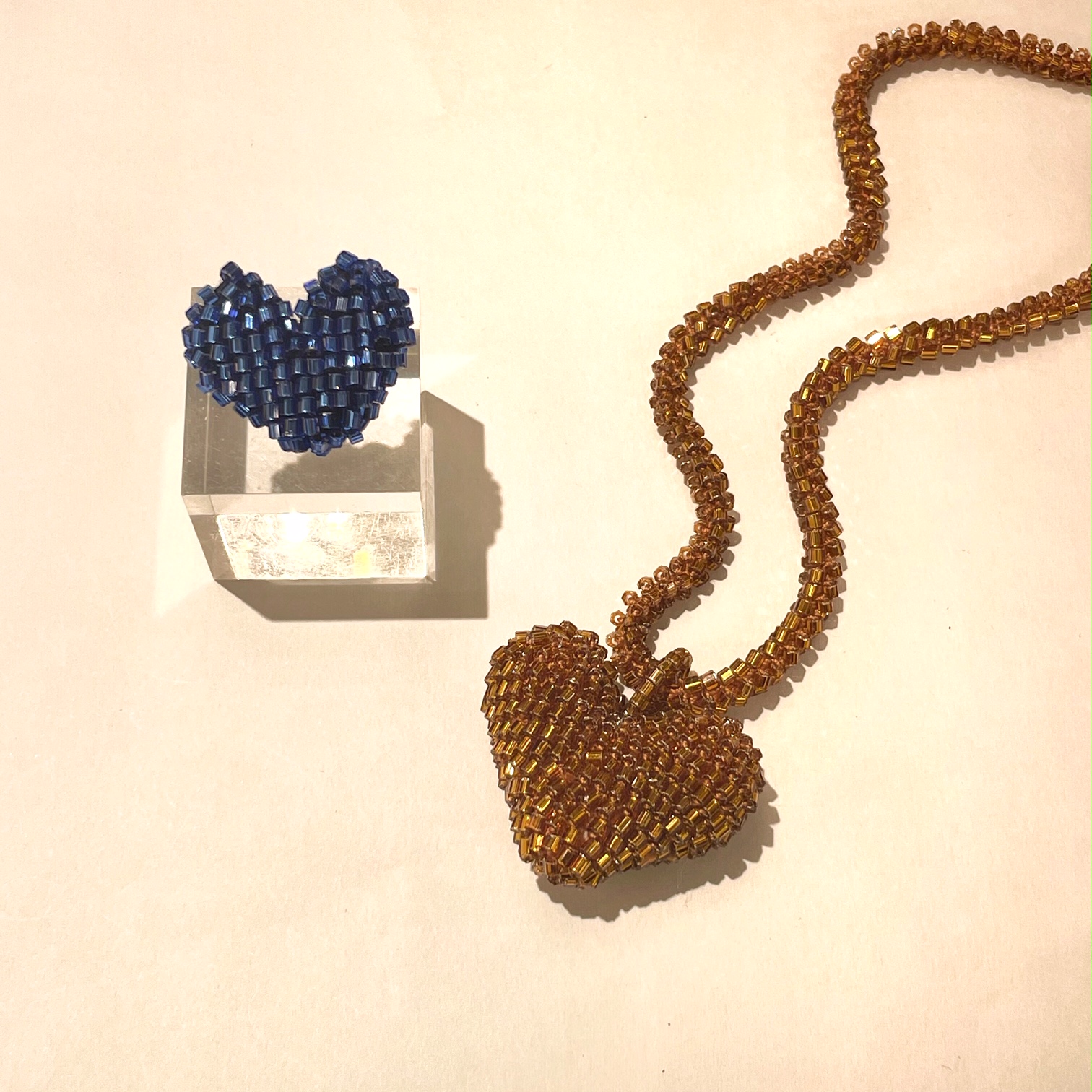 【APROSIO & CO(アプロジオアンドコー)】